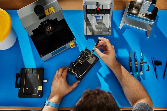 Apple Allows Use of Used Parts for iPhone Repairs - Vimarsana News